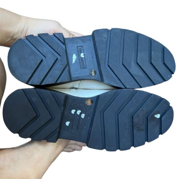 NWOB Vince Camuto Womens Neframes Chelsea Leather White & Black Boots Size 8.5M - Picture 3 of 5